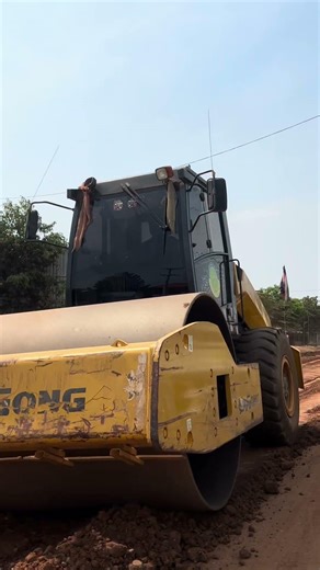 Episode 03A bulldozer on a rural road under development #rcconstruction #rcmachinery