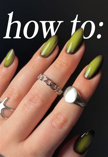 Achieve Perfect Aura Nails with Pigment Powders