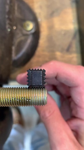 Lots of DM’s asking how a thread chaser works from my last post. Here ya go. #madeinUSA #tooltimetaylor #toolreview #wilton #mechanic #tools #🔧