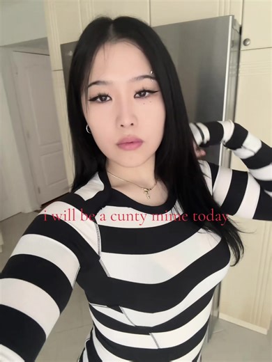 going nonverbal #mime