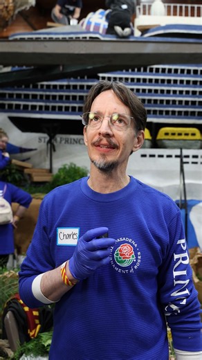 Princess Cruises on Instagram: "Thousands of flowers. Zero correct guesses. 🌹 How many blooms do you think make up our Star Princess float? Tell us in the comments before she debuts in the @Rose_Parade.👇"