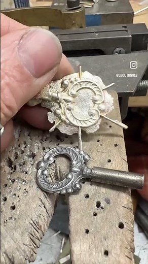 Learn how to sand cast found objects with my sand casting tutorial. All LjBjewelry tu...