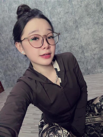 Video vui vẻ về Ngọc Như