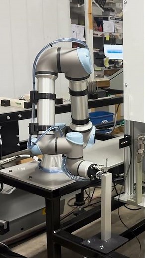 Machine Tending with Robotic Arm
