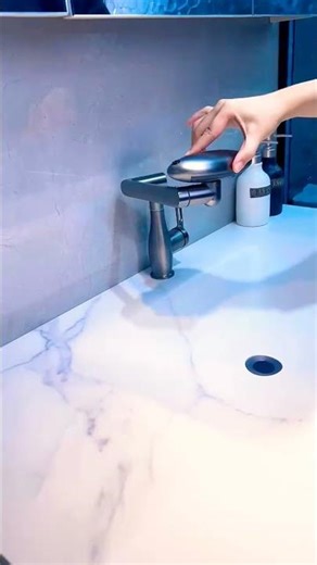 😱😱💆💆😰The Folding Faucet That Changes Everything