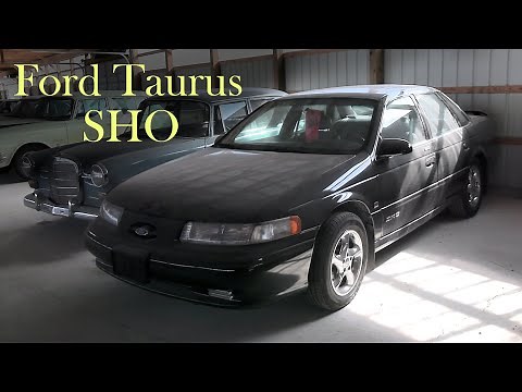 1992 Ford Taurus SHO 3.0 Liter DOHC V6, five-speed at Country Classic Cars