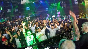 This is CUBED !!! THE CUBE GUYS Madness at Qi Clubbing - Italy ! #TheCubeGuys #Cubed #CubedParty | THE CUBE GUYS