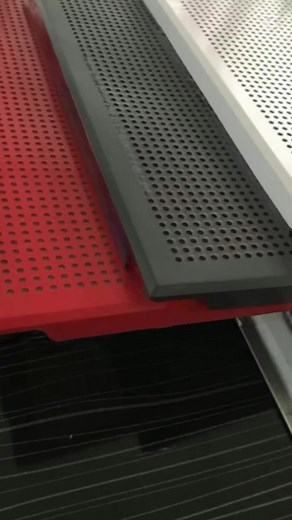 Tavan Dekorasyonu: Metal ve Asma Tavan Fikirleri