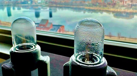 MIT's new ultrasonic tech extracts water from air within minutes