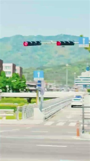 창원 30번 범한 버스 와 창원 32번 하이거 버스와 창원 BRT 5000번 뉴슈퍼에어로시티 버스