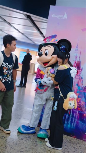 20K views · 447 reactions | “Hiya, Pals”✨! To celebrate the park’s...