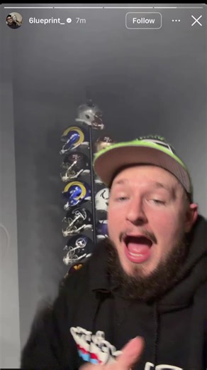 SO BEAUTIFUL #seahawks | a seahawk