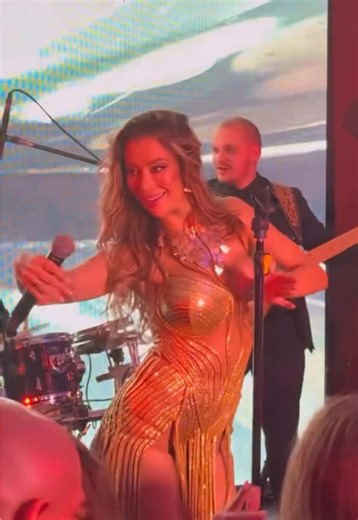 #teatairovic #santaleda #koncert #live #TEA @Tea Tairovic