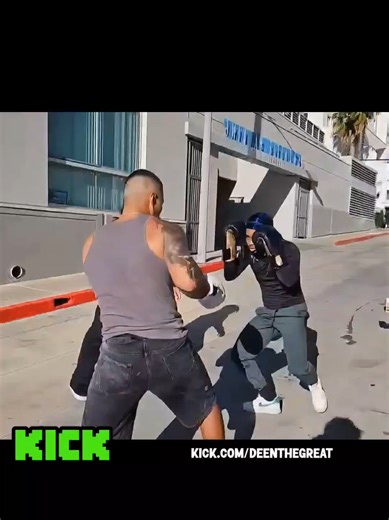 DeenTheGreat's Incredible Boxing Skills on Display