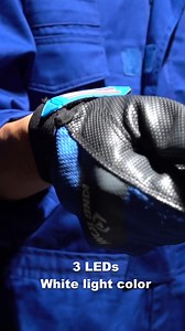 The KING TONY LED Telescopic Torch (79833) brings light where you need it.⁠ 🔹 3 bright white LEDs⁠ 🔹 360° flexible magnetic torch head⁠ 🔹 Extends from 170mm to 560mm⁠ 🔹 Powered by 4 × LR44 batteries (not included)⁠ ⁠ Perfect for car repair, workshops, and tight spaces.⁠ #kingtony #led #torch | KING TONY