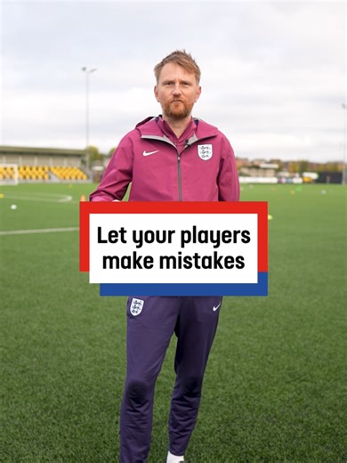 Mistakes are normal 🤷‍♀️ As a coach, it’s important to recognise your players intentions, pick out the positives, highlight their strengths and encourage them to go again 👏 #footballcoach #footballcoaching #coaching
