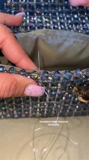 Crystal Glass Bags & Video Tutorials How to make Crystal Bag on Instagram: "Fragment from updated tutorial for Crystal Glass ‘Mia’ clutch with twist lock Create this bag yourself with help of my detailed video tutorial #beadedbag #bolsadecuentas #beadedpurse #bolsapersonalizada #diybeadedbag"
