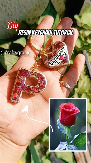 Easy Flower Preservation Without Silica Gel ✨ DIY Rose 🌹 petals Resin keychain Tutorial #shortsfeed