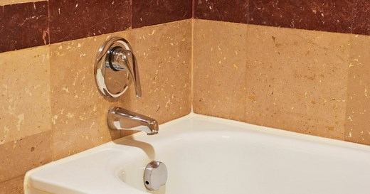 How to Replace a Single Handle Bathtub Faucet Yourself