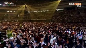 6 years ago, BTS won their FIRST DAESANG in MMA 2016 for HYYH: Young Forever which marked the beginning of history-making journey and skyrocketed their career !! A day to be remember 💜 ©️ mahiwinterbear7 / 930_u - noona jung | BTSNoona ㅠ ㅠ