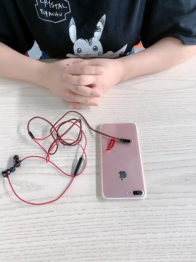 一边耳机没有声音怎么办？魔卡师教你如何处