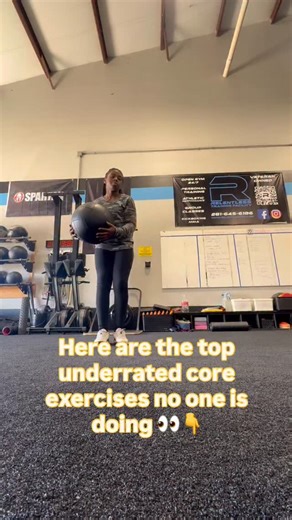 These top unique core exercises fix that: 💥 Rotational Power – building torque, hip-shoulder separation, and explosive transfer 💥 Anti-Rotation Control – staying strong on contact and stabilizing the trunk 💥 Deceleration Strength – protecting the spine generating MORE speed 💥 Full-Body Coordination – training your body to move as one powerful unit 💥 Game-Speed Core Strength – not sit-ups… actual hitting & throwing power …start training your core like THIS, not like a gym influencer. Parents