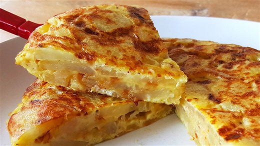 Easy Spanish potato omelette for one | Classic tortilla de patatas recipe