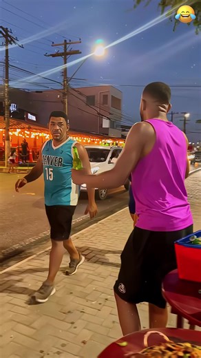 Make them fail at losing weight 🤣🤣#funny #funnyvideo #foryou #fypシ #prank #tiktok #funnyprank