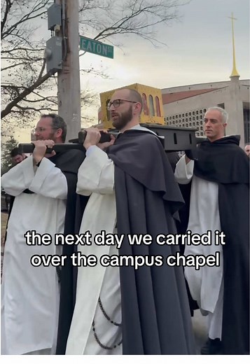 Transporting the 800-Year-Old Relic of Saint Thomas Aquinas