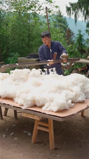 From cotton to clouds | The ancient art of fluffing cotton | Village Lifestyle Vlog