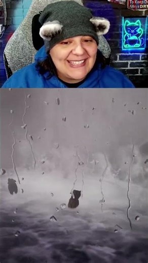 Secret Tunnel! The Screen Got Wet! #gaming #funny #cozy