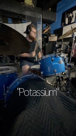 Levan - Syntax EP Out Now On All Streaming Platforms 🫶🏼 Sammy playing "Potassium" #levanband