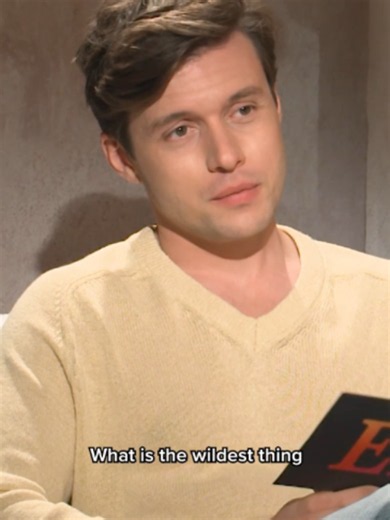 Nick Robinson and Zoey Deutch: Voicemails for Isabelle Praise
