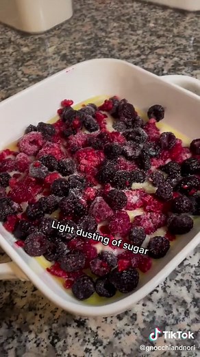 Easy Homemade Raspberry Blackcaps Berry Cobbler Recipe