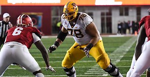 Massive Minnesota Lineman Becomes 5th Heaviest Player In NFL History After Being Drafted By Ravens