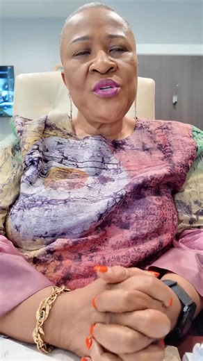 Did you know Texas is a community property state? That means when you are married, both spouses have legal rights to any property acquired during the marriage even if only one person is on the loan or buying the home. So when it is time to: • Buy a home • Refinance • Sell or transfer ownership ➡️ Both spouses must sign off on key documents. It is all about protecting marital rights and ensuring transparency in big financial decisions. If you are planning to buy or sell real estate in Texas, do n