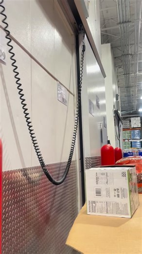 Told you there is science everywhere!!! Look what I found @costco . A cool Catenary Arch. #scienceeverywhere #scienceisfun #keeponsciencing #learningwithseanthesciencekid | Learning With Sean The Science Kid