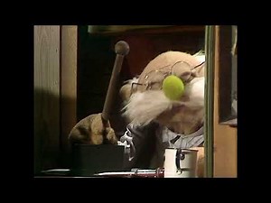 The Muppet Show - 511: Paul Simon - Cold Open (1981)