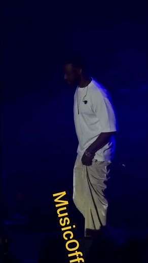 Dadju - Reine live performance concert #dadju #shorts