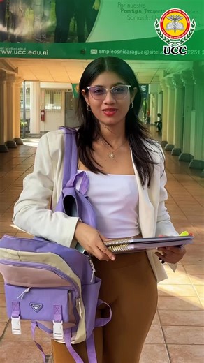 🎓✨ Tu historia universitaria comienza hoy. 👩🏻‍🎓📚 En UCC despertás tu liderazgo, tu voz y tu pasión. 📅 Del 26 de enero al 6 de febrero 🔥 Damos vida a tu pasión. #UCC #VidaUniversitaria #NuevaGeneración #AmbientaciónUniversitaria | UCC