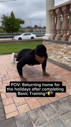 Sergeant Knight | Army Recruiter on Instagram: "To all the soldiers coming back home for holiday block leave from basic training, deployments, or rotations; safe travels and spend time with family, friends and most of all yourself for inner peace✊🙏 #hbl #holidayblockleave #army #goarmy basictraining militaryhumor military"