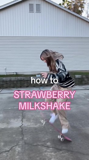 Learn How to Make a Delicious Strawberry Milkshake | Step-by-Step Tutorial