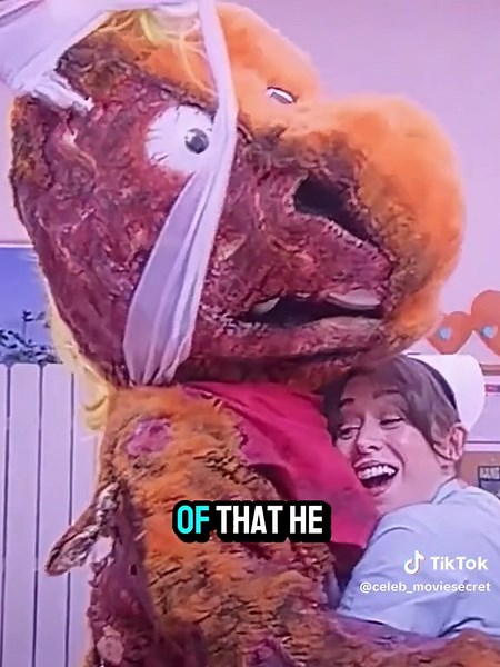 Why did buddy kick Wade twice after falling to reboot the show while holding Wade’s corpse #TikTokFantasyMovieContest #usa #fyp #celebrity #buddy