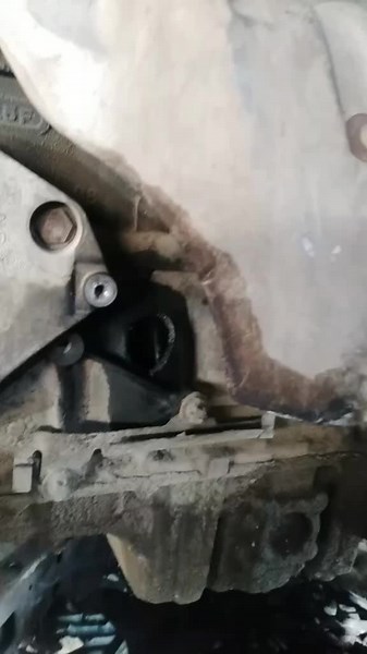 Exploring Mechanical Assembly of Vehicle Components