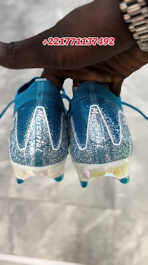 #chaussure_de_crampon nike mercurial disponible pointure 40 45 livraison possible 221771137492