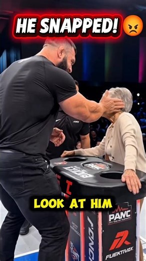ILLEGAL SLAP? 😱#PowerSlap #mma #ufc #slapbattle #wwe