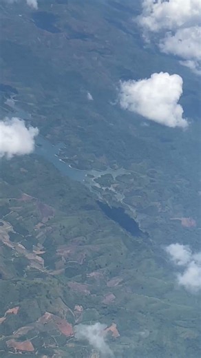Hồ Tà Đùng (DakLak, view from plane)