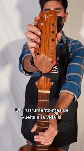 ¿Una Fender F310-12 con quebradura de clavijero? Pff, pan comido 😏 (El cliente solicitó instalar 6 cuerdas a su instrumento) #guitar #guitartech #luthier #parati #fyp