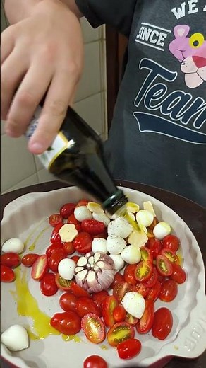 Basil Tomato Sauce Recipe - Homemade - Stop Buying Flavorless Tomato Sauce