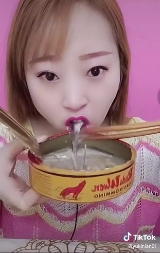 Surstromming Challenge Reactions